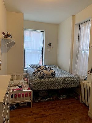 4th image of 431 E 82nd St #2C