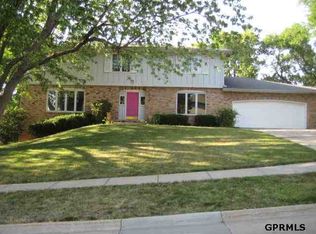 12636 Shirley St, Omaha, NE 68144