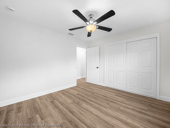 5th image of 3362 Poplar St