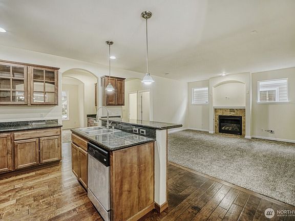 5th image of 4504 25th St SE