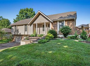 2006 Joy St, Excelsior Springs, MO 64024