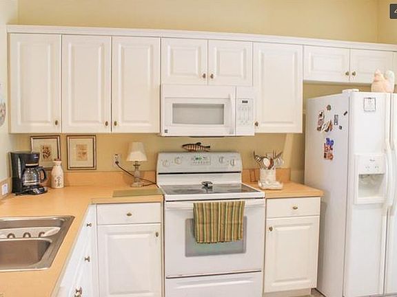 3rd image of 6315 Wilshire Pines Cir #4403