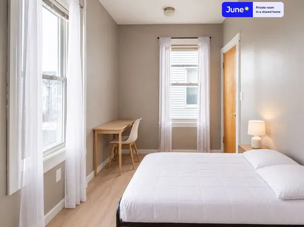 106 Beacon St, Somerville, MA