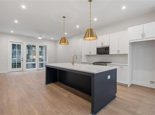 922 Hughley Cir UNIT 8, Atlanta, GA 30316
