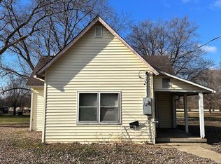 502 Henley Ave, Carthage, IN 46115