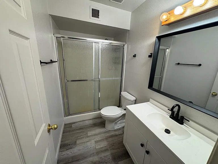 3309 W Echo Ln — Photo 10