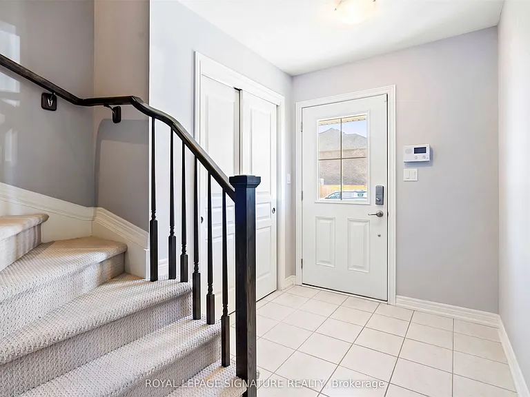 315 Silverwood Ave — Photo 2