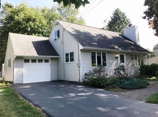 103 Griffin Dr, Fayetteville, NY 13066