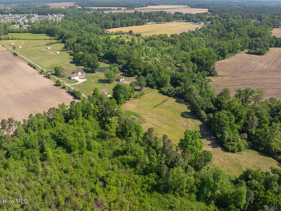 121st image of 389 Beulaville Highway