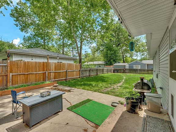 5th image of 709 Frey Dr