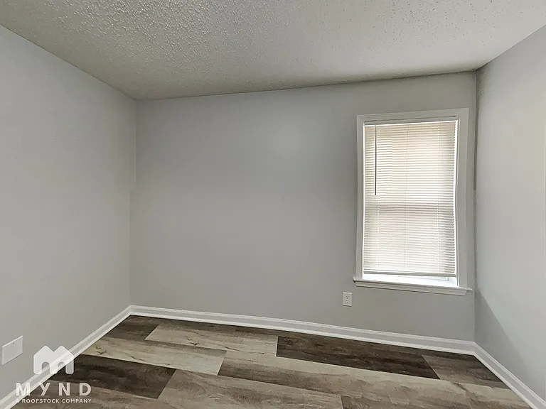 4574 Trout Valley Dr — Photo 14