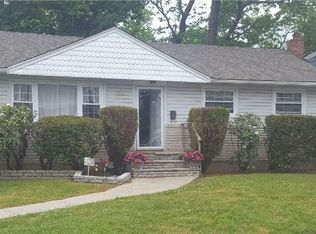 629 Chautauqua Ave, West Hempstead, NY 11552