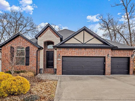 4th image of 6 Edgewater Ln
