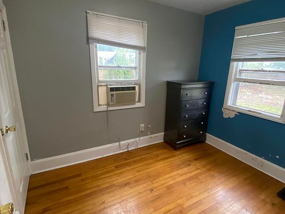 5th image of 255 Garfield Avenue