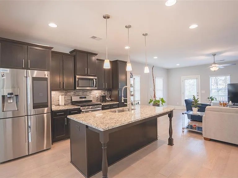 Sanford Dr NW — Photo 18