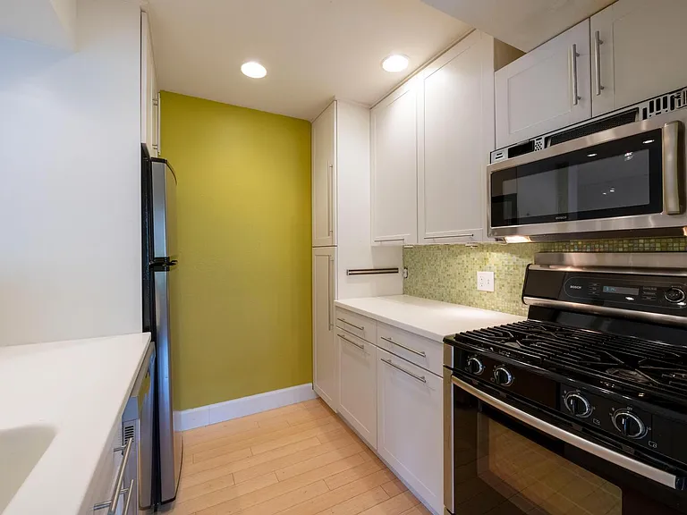 1174 S Foothill Dr #432 — Photo 3