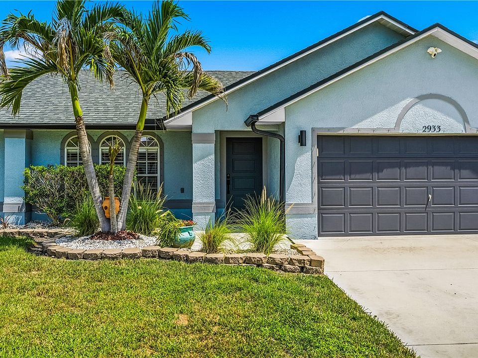 1st image of 2933 SE Bella Rd