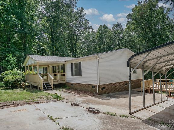 5th image of 179 Beechwood Dr