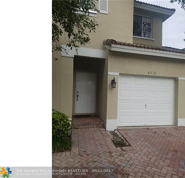 1st image of 4019 NW 92nd Ave