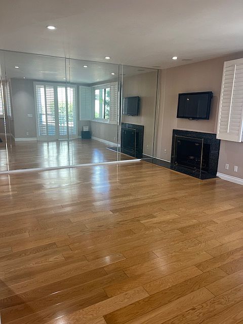 Large and spacious living room