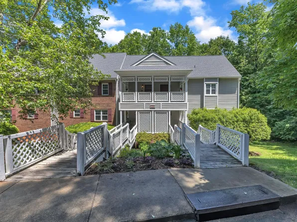 101 Oyster Bay Ct Unit B2, Cary, NC 27513