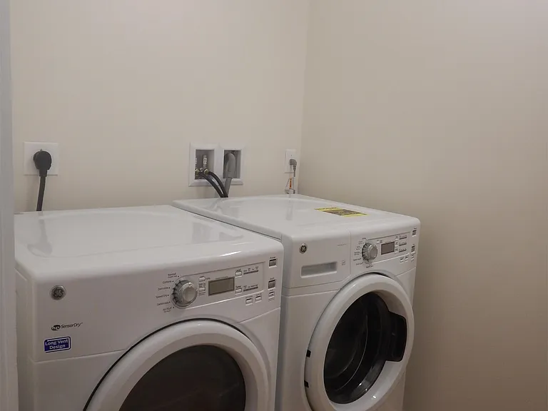 367 Harvard St #4 — Photo 19