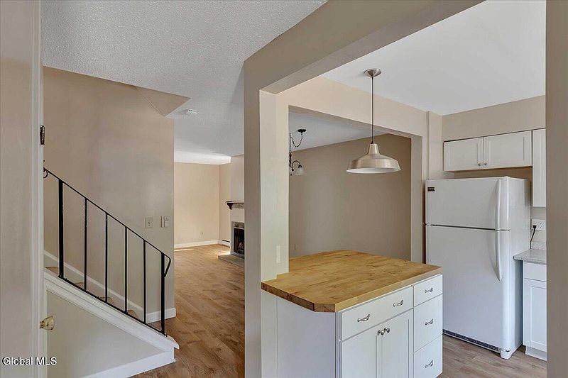 5th image of 108 Knollwood Terrace