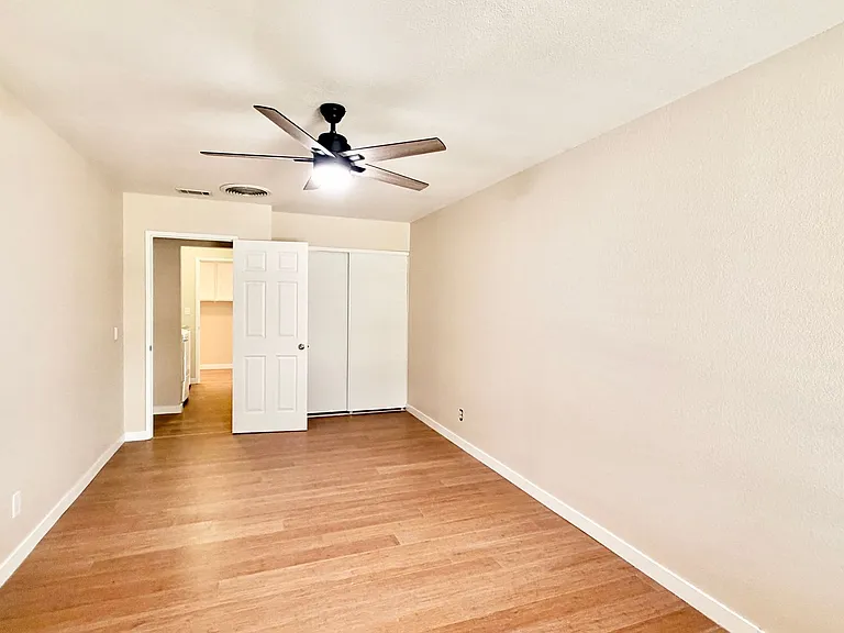 22678 Cervera Rd — Photo 34