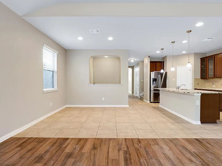 6611 Willow Farm — Photo 5