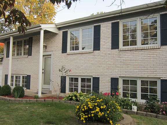 4th image of 11942 Breezemont Dr