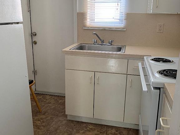 5th image of 1948 Marseille Dr APT 8