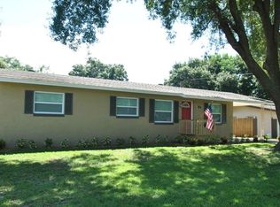 605 Patricia Ave, Fruitland Park, FL 34731