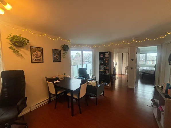 2365 W 5th Ave, Vancouver, BC