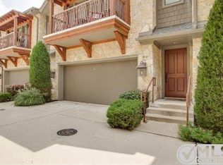4010 Dillard Ct, Dallas, TX 75209