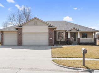 3331 Peterson Ave, Fremont, NE 68025