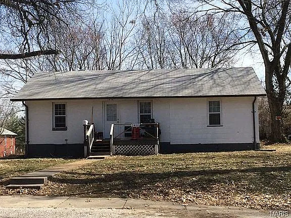 2850 Lyndhurst Ave — Photo 1