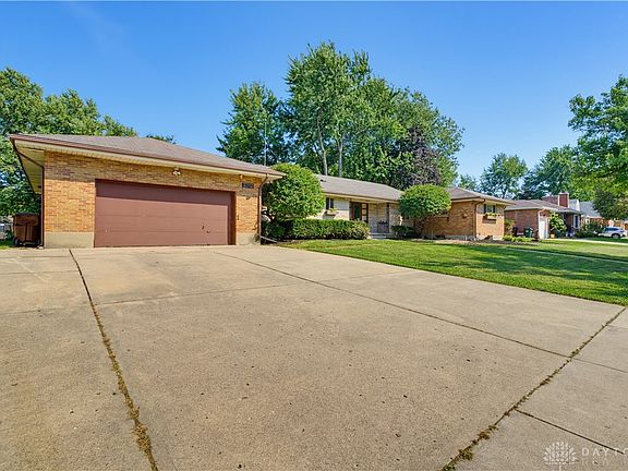 4th image of 3712 Shroyer Rd