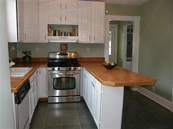 3rd image of 257 Twain Ave
