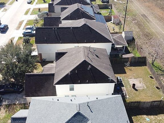 3rd image of 11731 Green Coral Dr