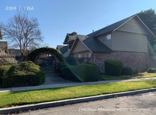 4504 N Sharon Ave APT B, Fresno, CA 93726