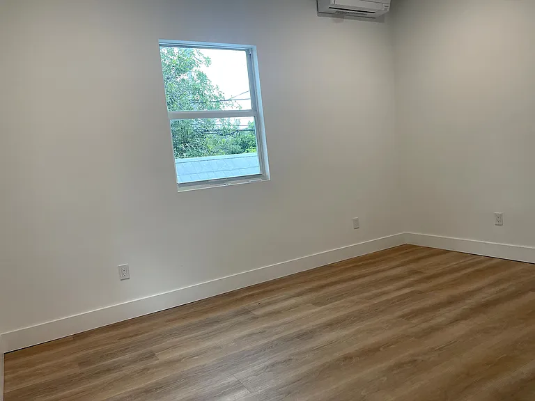 3603 Charles Ave — Photo 15