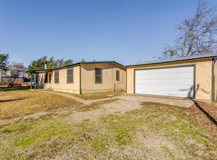 4013 Gary St, Cleburne, TX 76031