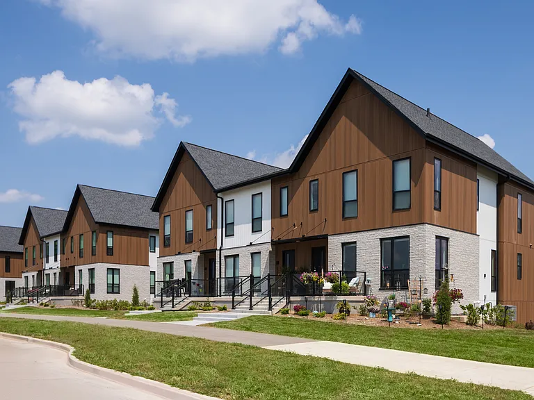 Norden Range Apartments — Photo 33