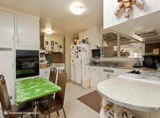 66-230 Kamehameha Hwy APT B, Haleiwa, HI 96712