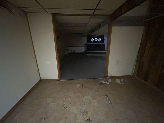 3rd image of 28840 Palomino Dr