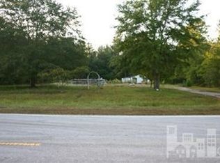 8663 Nc Highway 53 E, Burgaw, NC 28425