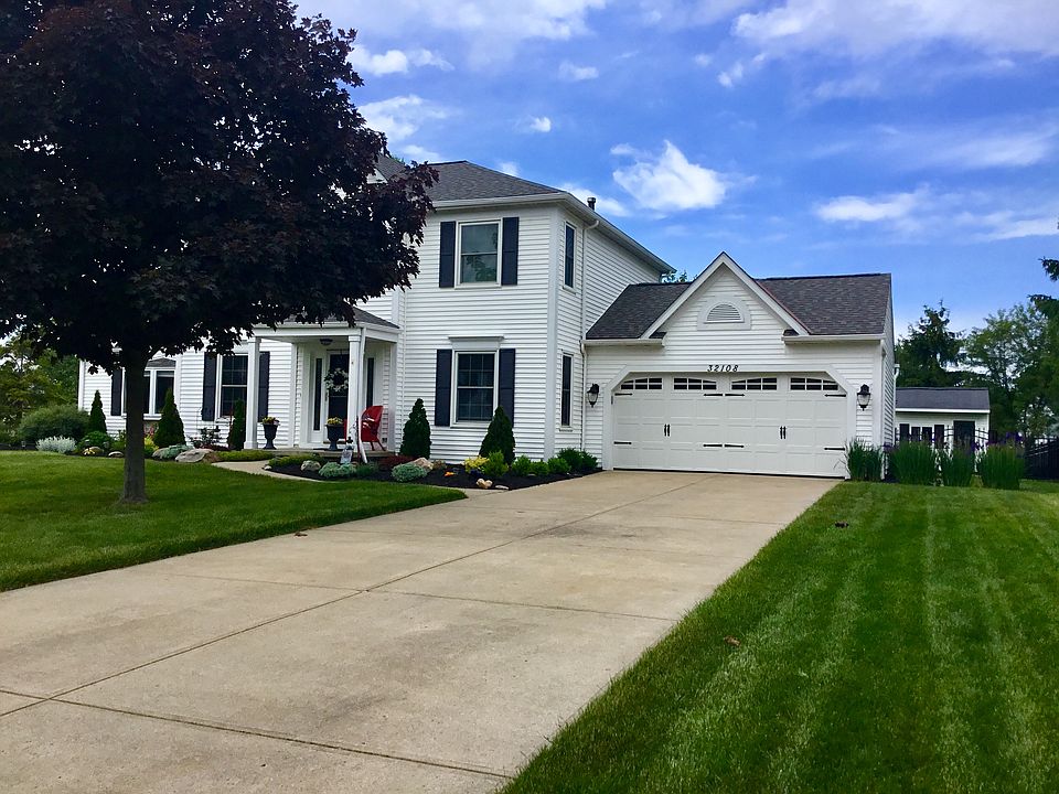 2nd image of 32108 Dorchester Dr