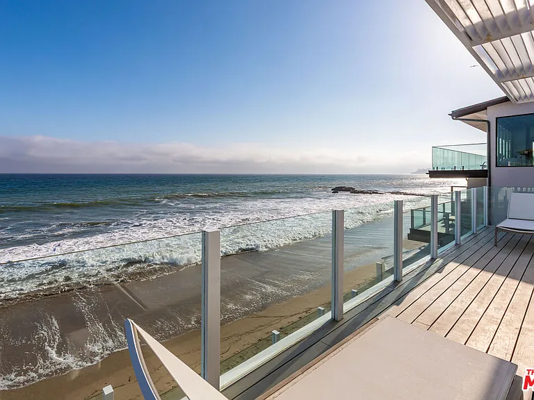 25212 Malibu Rd — Photo 32