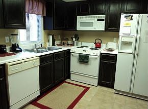 5th image of 18 Bradford Pl
