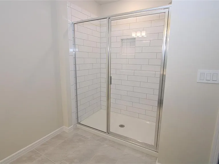 2606 Winsome Way — Photo 14